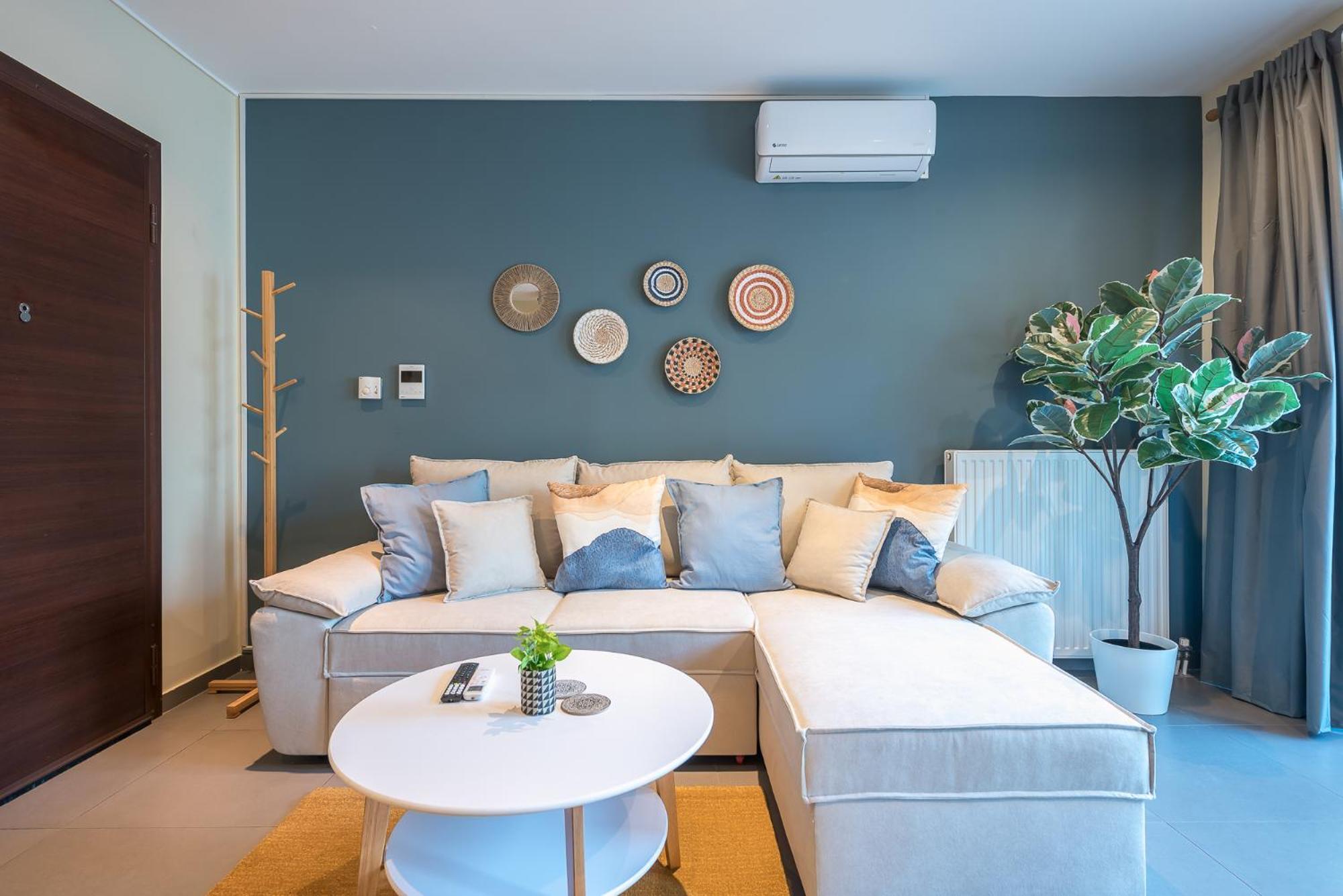 Artistic 2br Maisonette: An Architectural Delight Athens