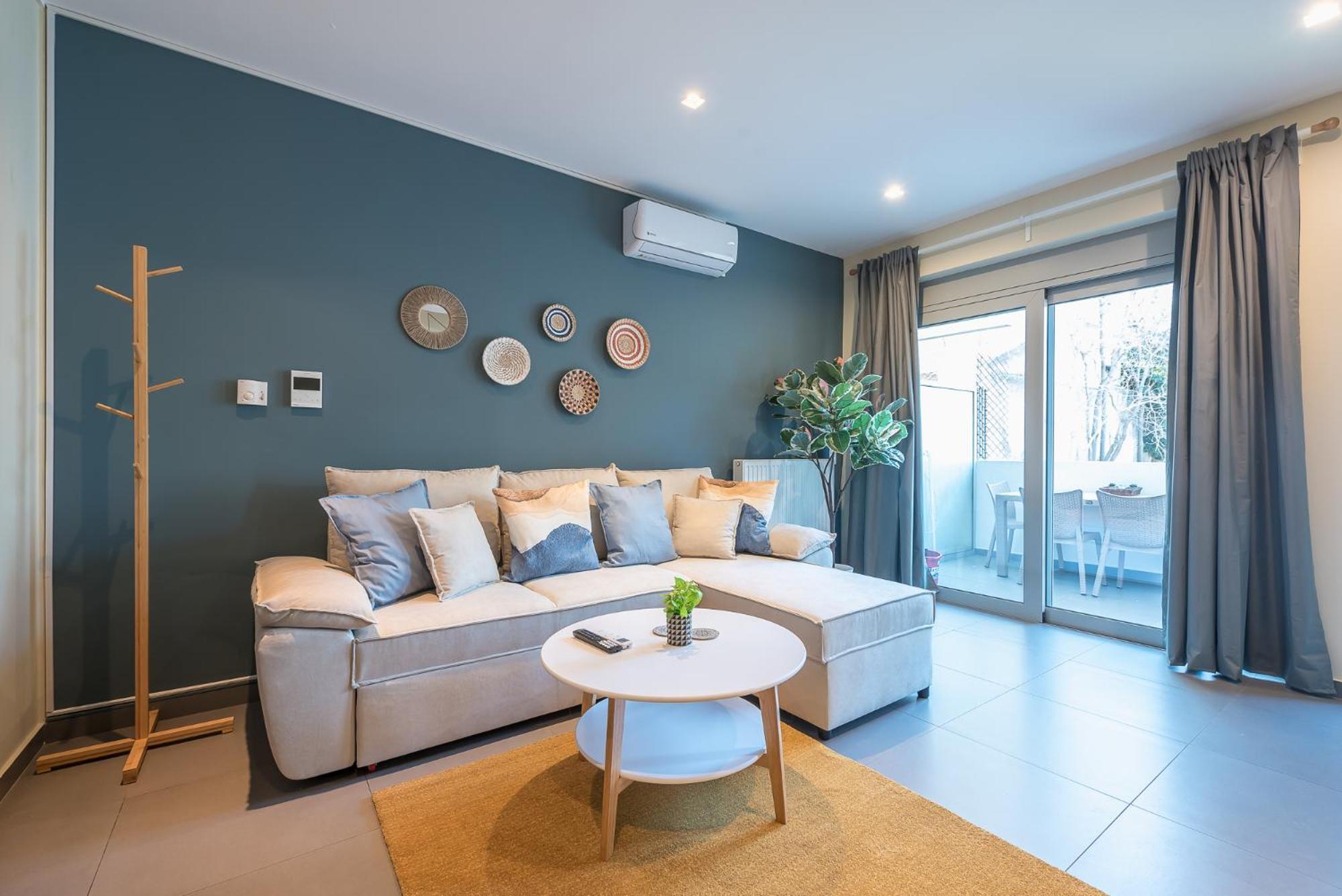 Artistic 2br Maisonette: An Architectural Delight * Athens